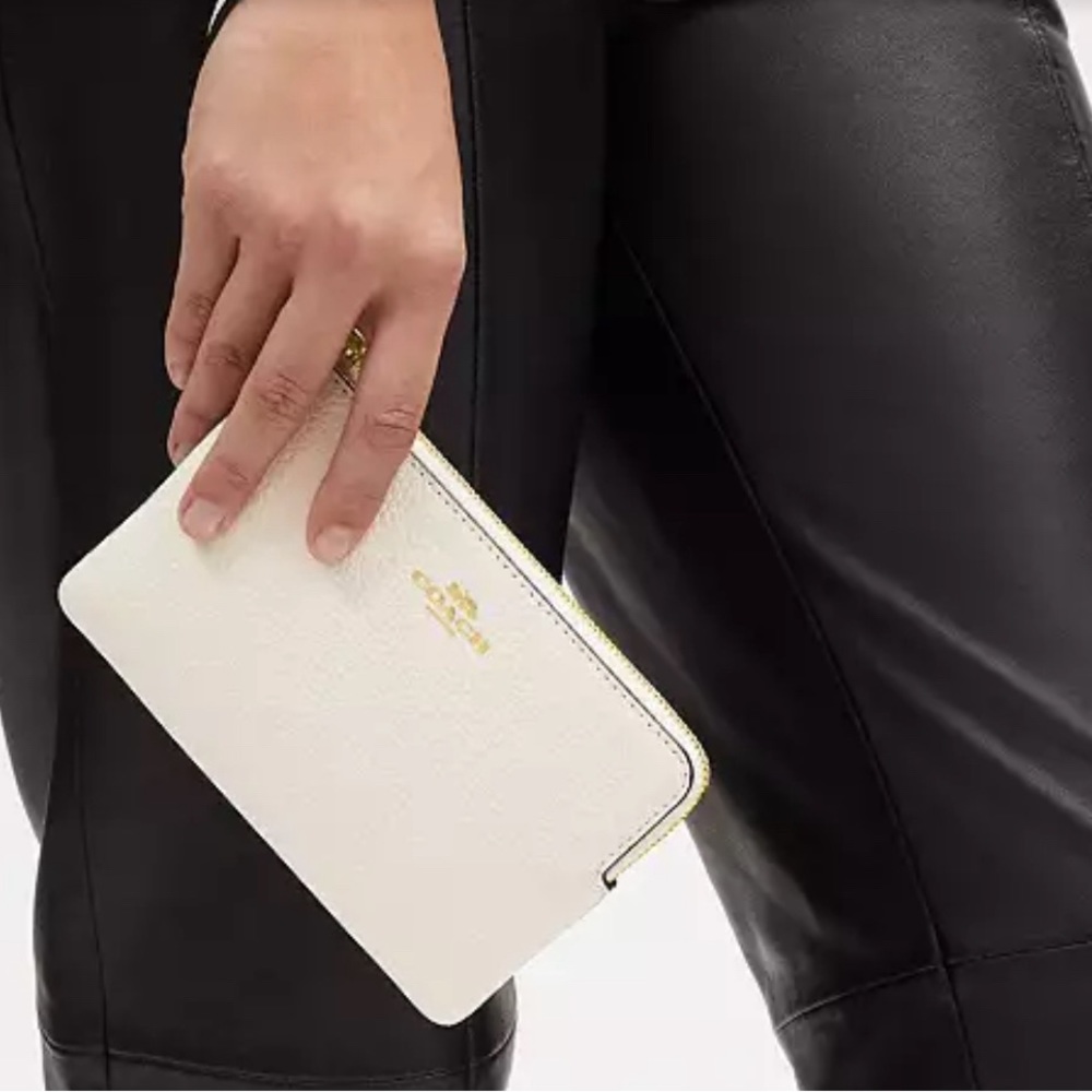 NWT Coach Corner Wristlet, Chalk (ivory). Includes Gift Box. - Picture 5 of 5